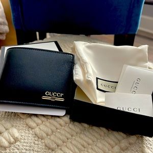 Mens Gucci Wallet- Brand NWT